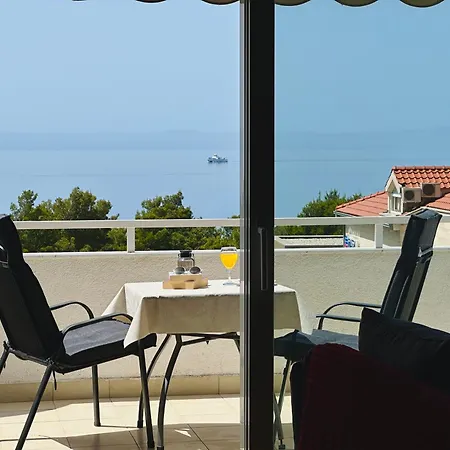 Penthouse With Sea View Makarska