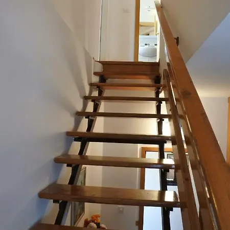 Penthouse With Sea View Apartman